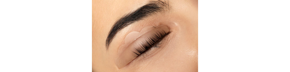 Teinture et Réhaussement de cils