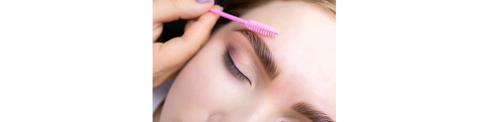 RESTRUCTURATION DES SOURCILS SANS EPILATION