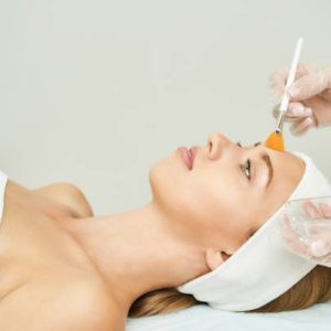 CRYSTAL PEEL PEELING  (de 1 à 3 séances): taches pigmentaires hyperpigmentation