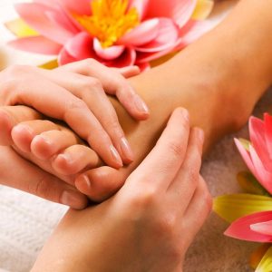 Soins spa des pieds + Pédicure + Pose vernis