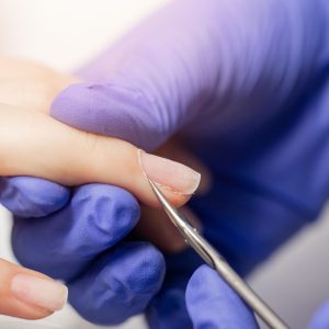 Dépose suivi d'une repose vernis semi-permanent